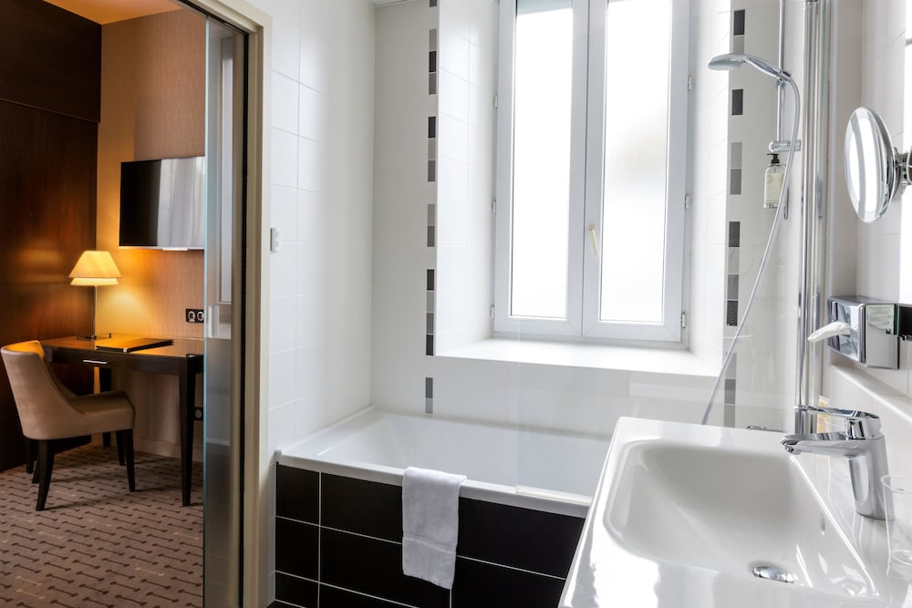 Best Western Plus Richelieu 4/50