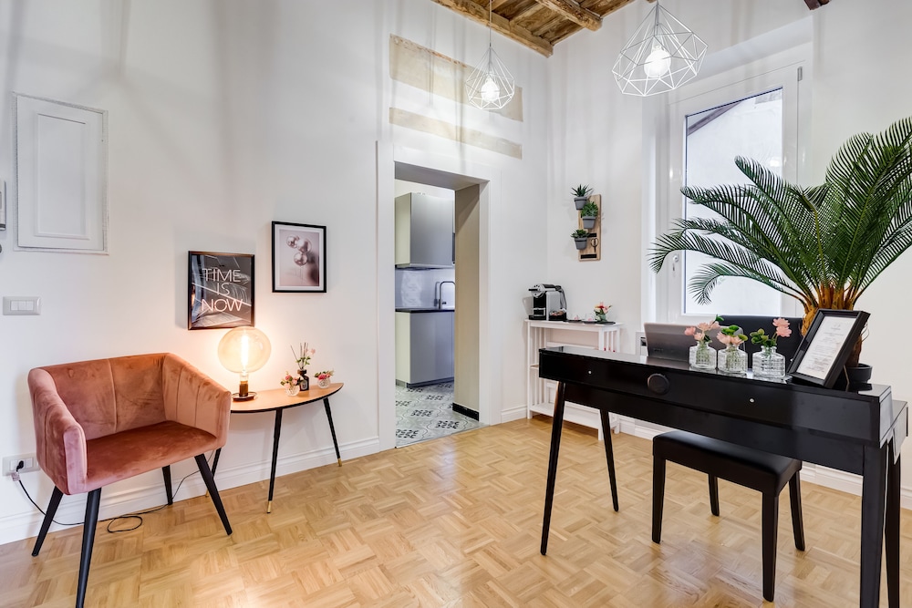 Tankara Suite 13/23