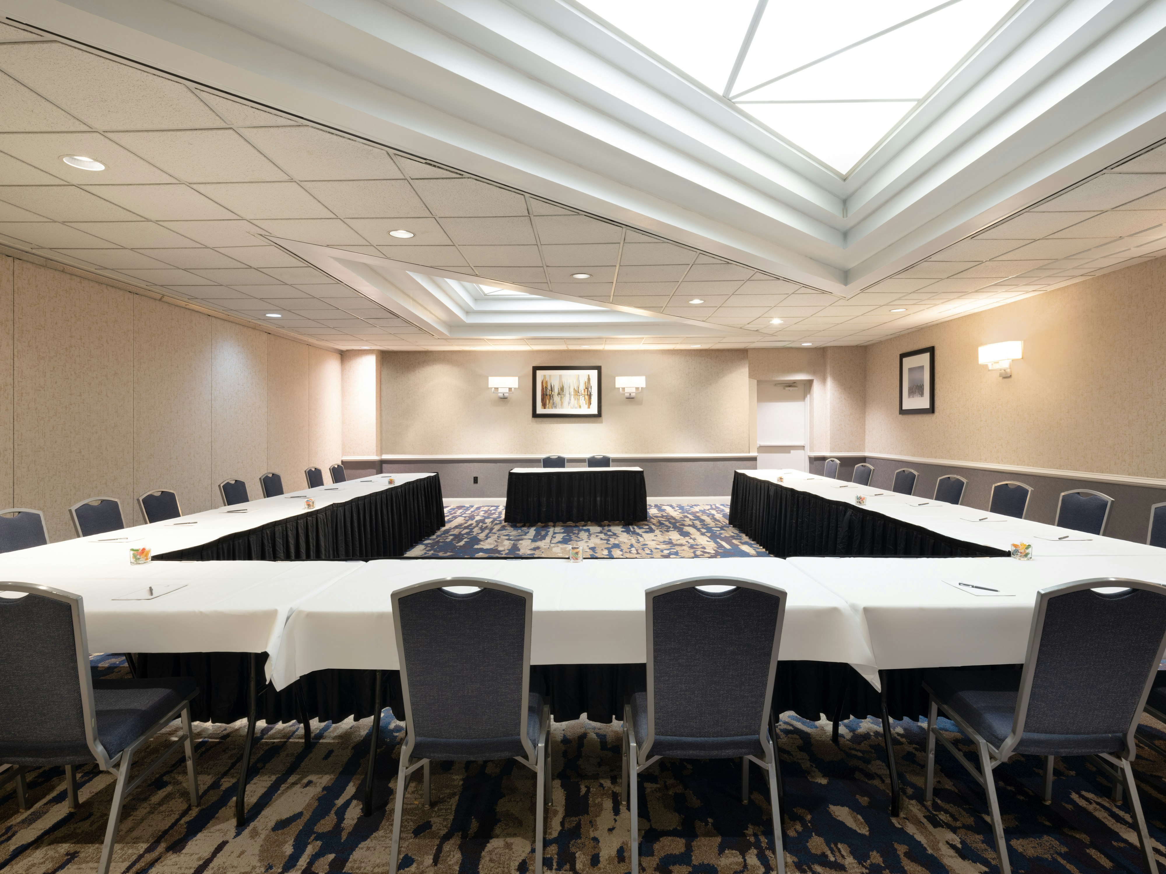 Embassy Suites By Hilton Baltimore Hunt Valley 51/59