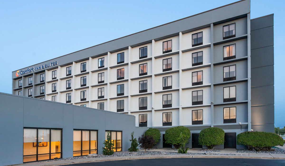 Comfort Inn & Suites Buffalo Airport 2/55