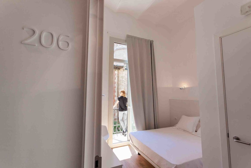 Argo Hostal 28/31