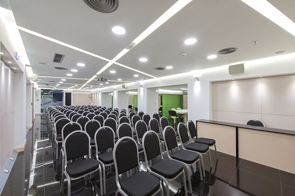Semiramis City Hotel 38/50