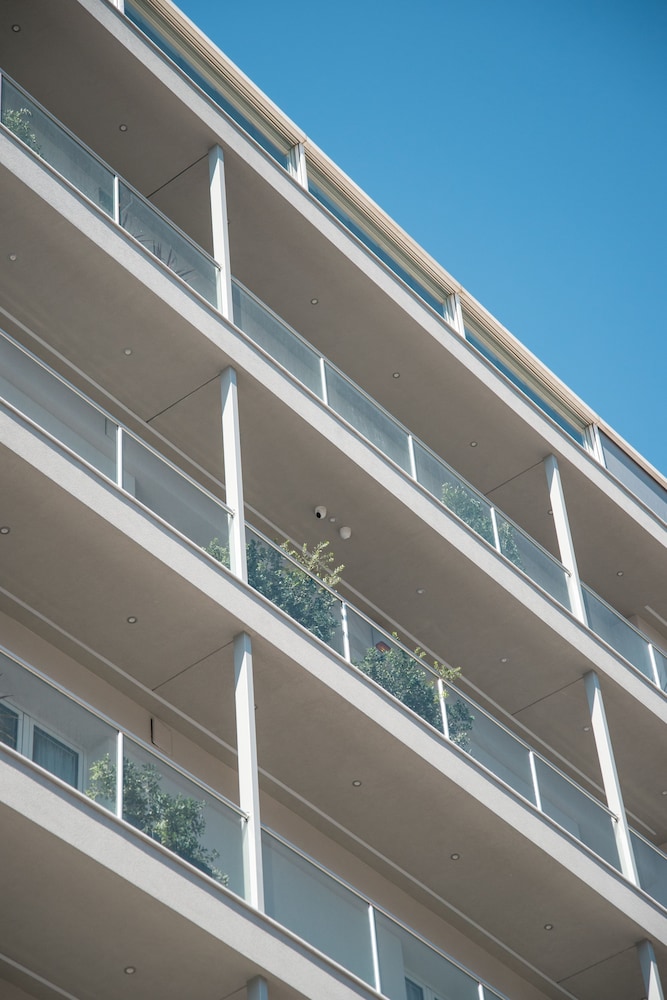Pinacota Suites Athens 2/50