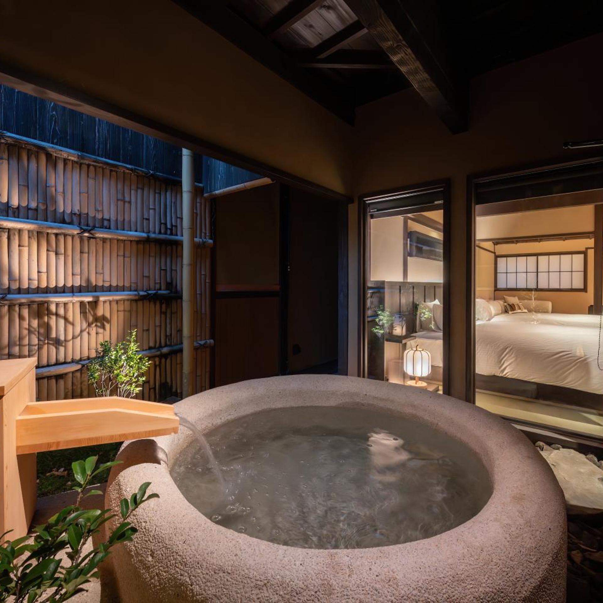 Nazuna Kyoto Higashi Honganji 30/49