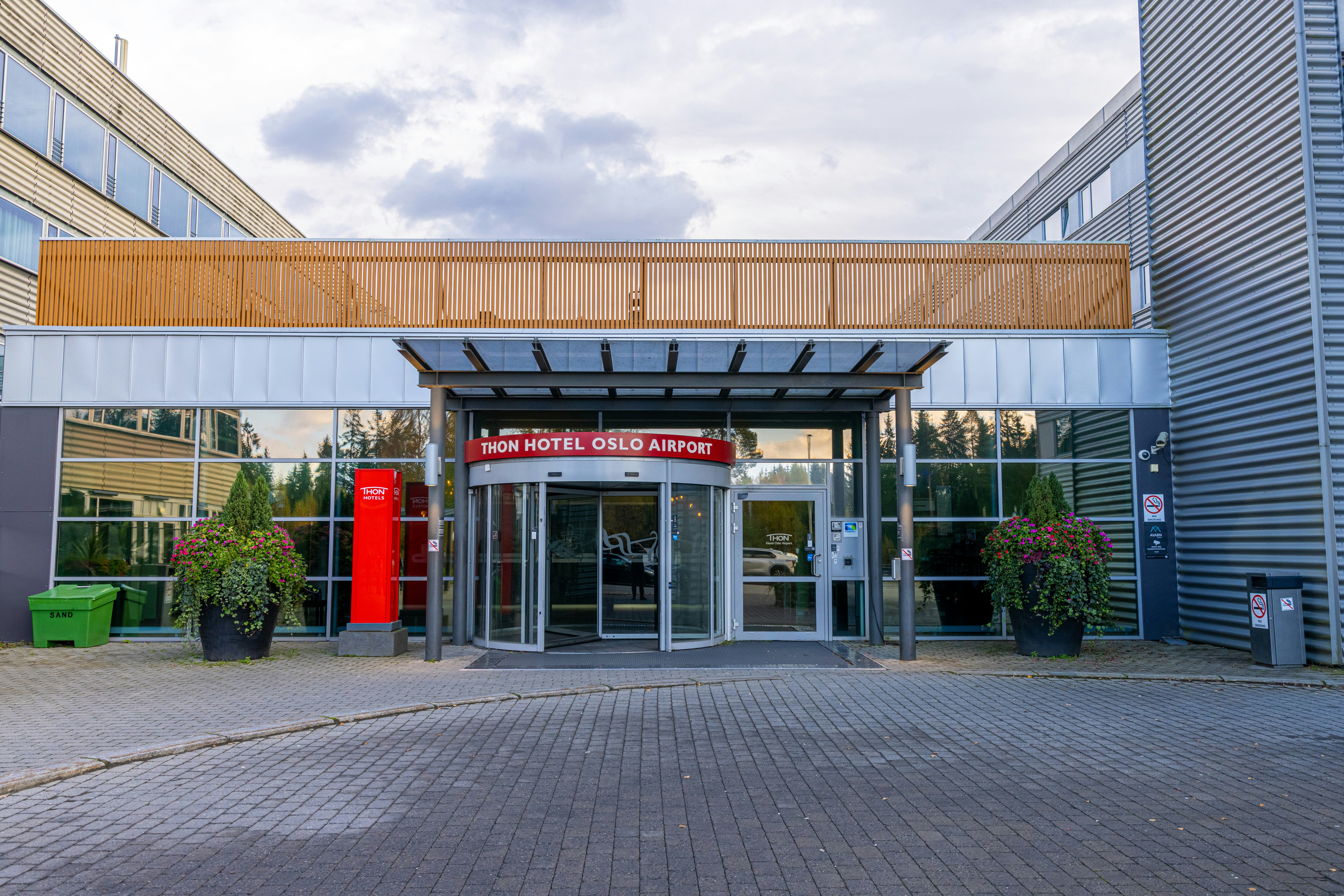 Thon Hotel Oslo Airport 52/59
