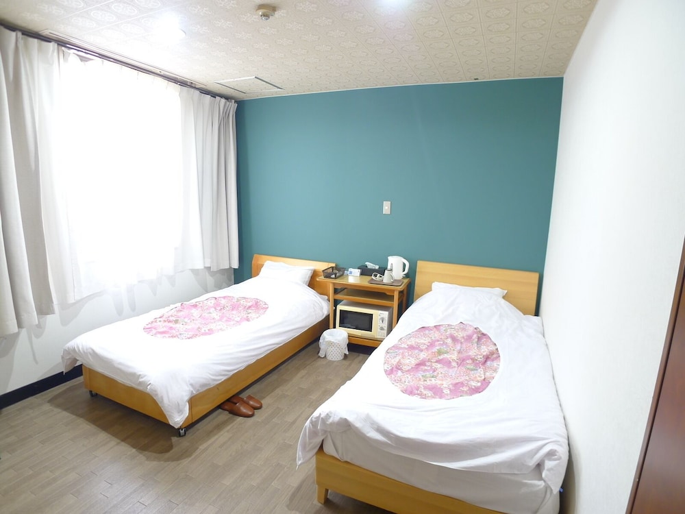New Makomo Hotel 24/61