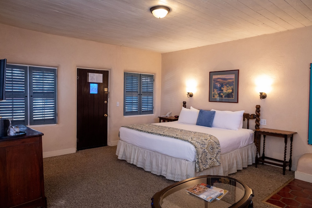 The Historic Taos Inn 34/80