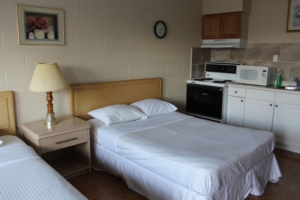 Ritz Inn Niagara 40/65