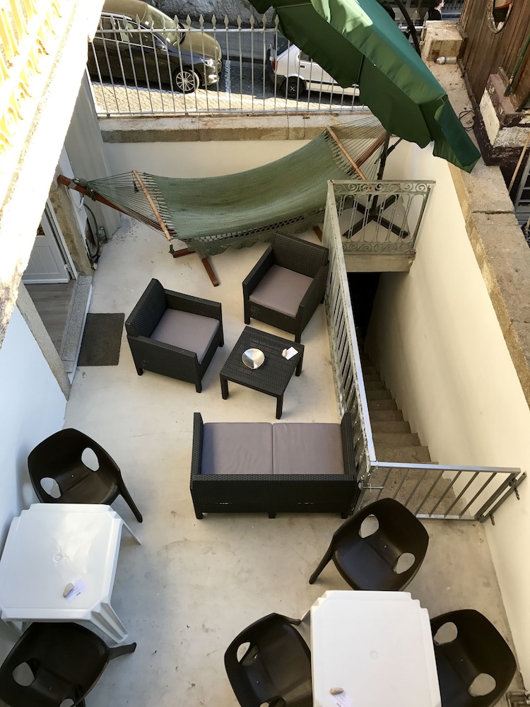 Urban Garden Porto Central Hostel 21/40