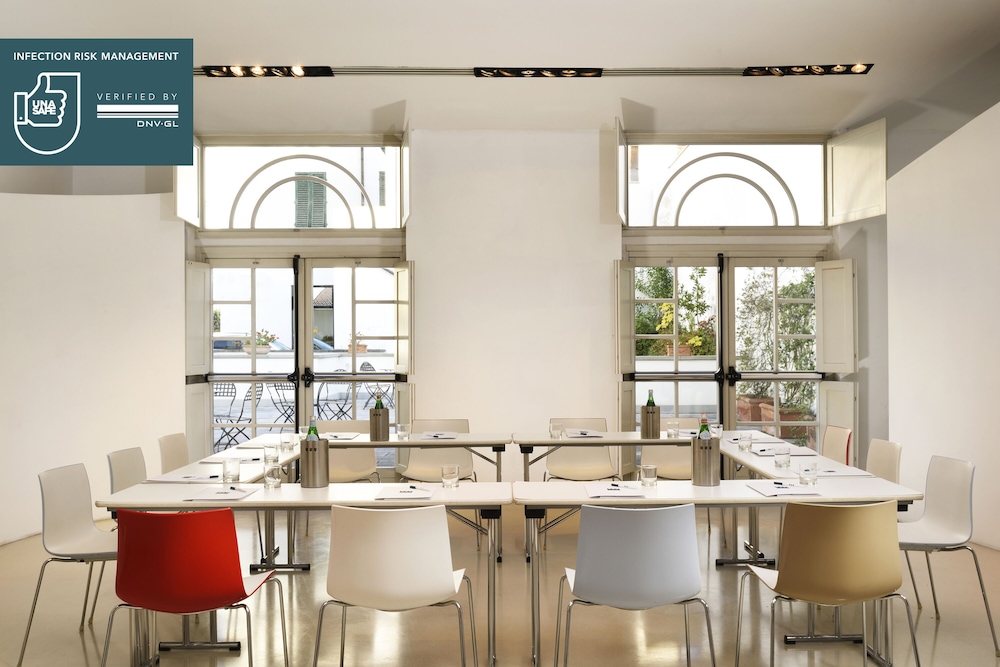 Unahotels Vittoria Firenze 48/63