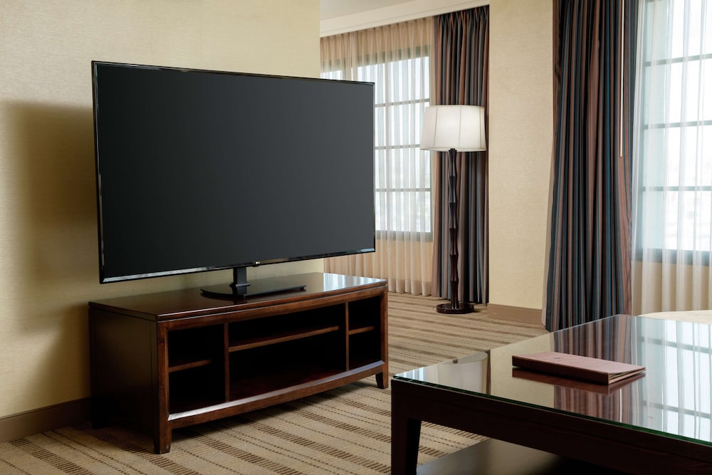 DOUBLETREE BY HILTON SAN PEDRO - PORT OF LOS ANGELES 32/65
