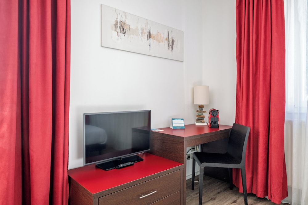 RESIDHOTEL LILLE VAUBAN(FORMERLY COSY S LILLE VAUBAN APARTHOTEL) 59/70