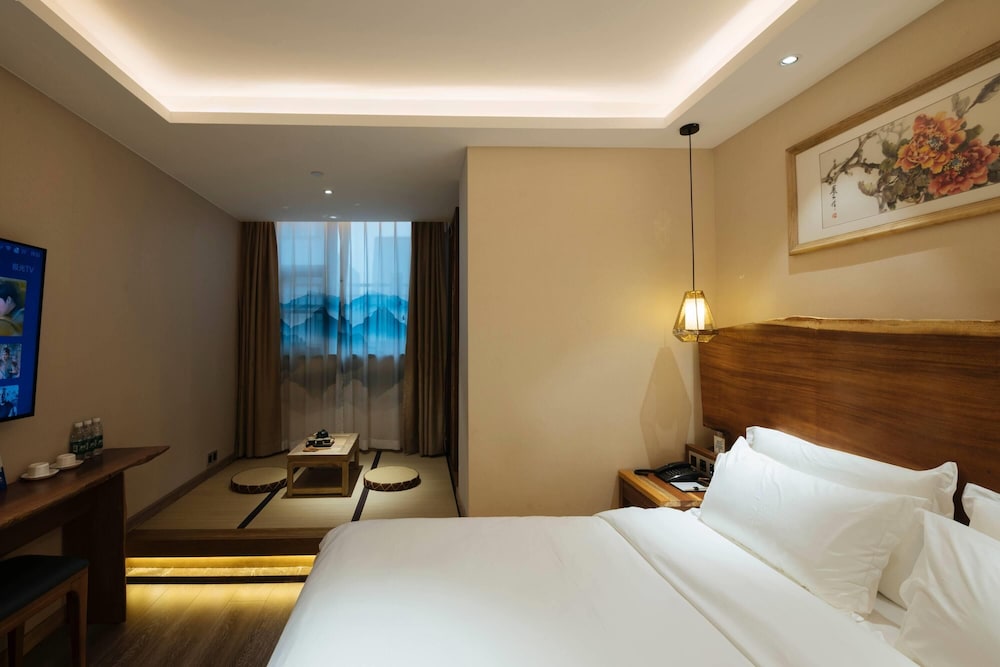 Days Hotel by Wyndham Chengdu Renmin South Road 6/26