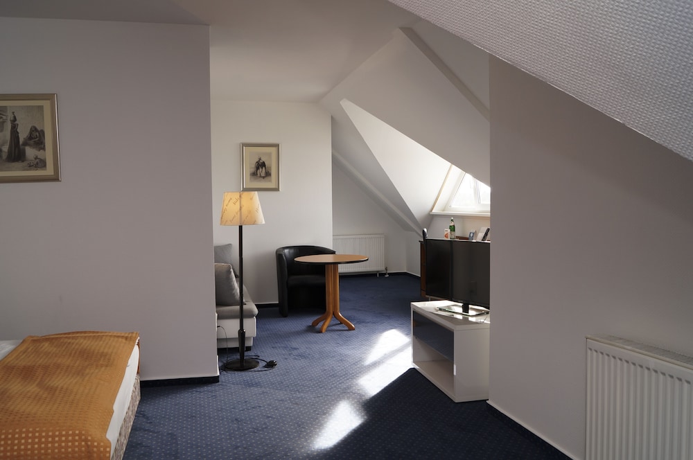 Trip Inn Kongresshotel Rodgau 45/70