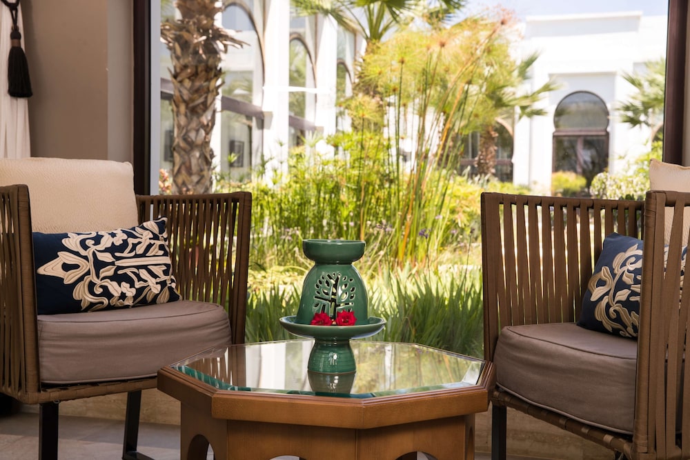 Banyan Tree Tamouda Bay 57/87