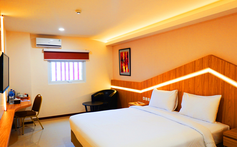 Deluxe, Double Bed