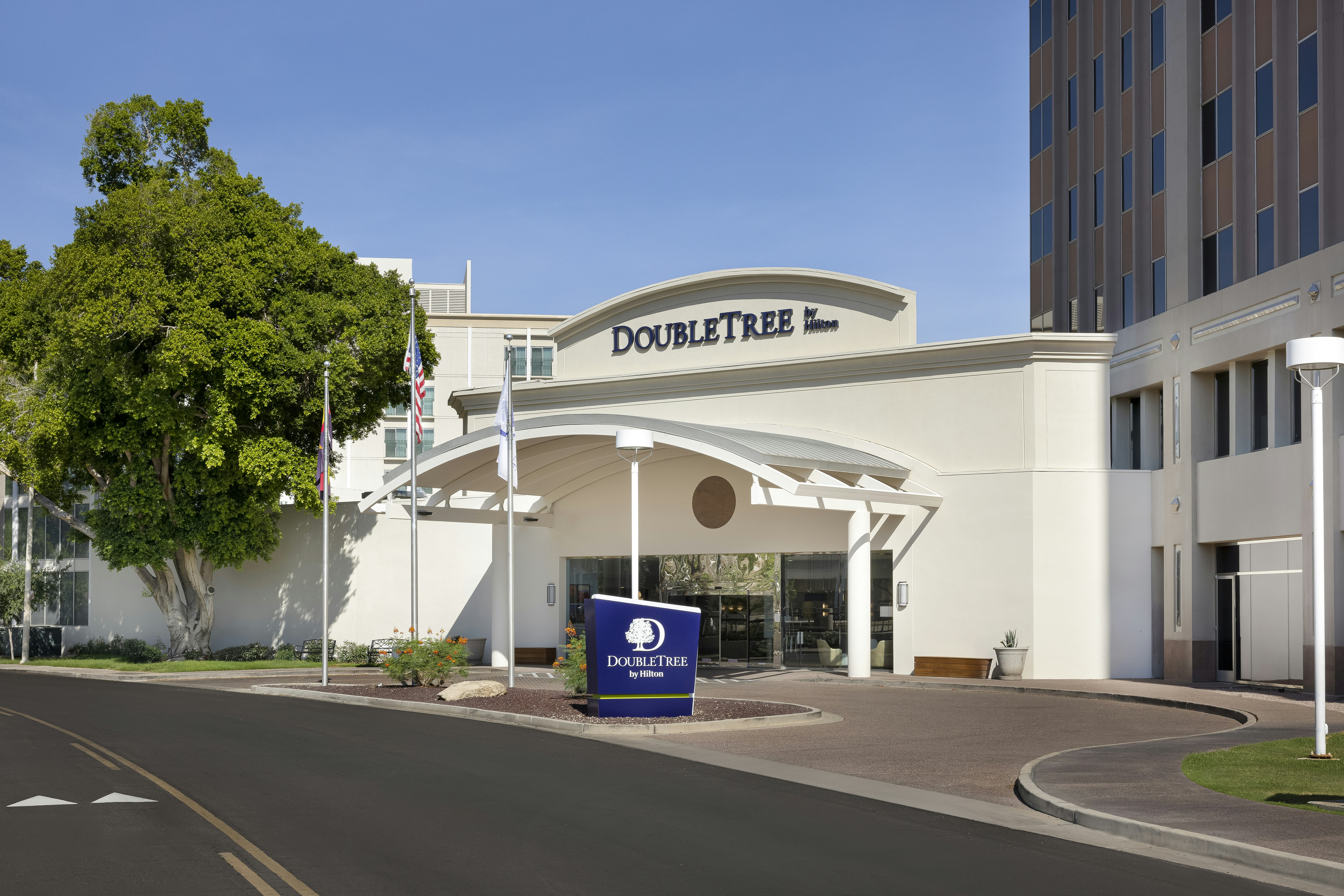 DoubleTree by Hilton Phoenix Midtown 48/50