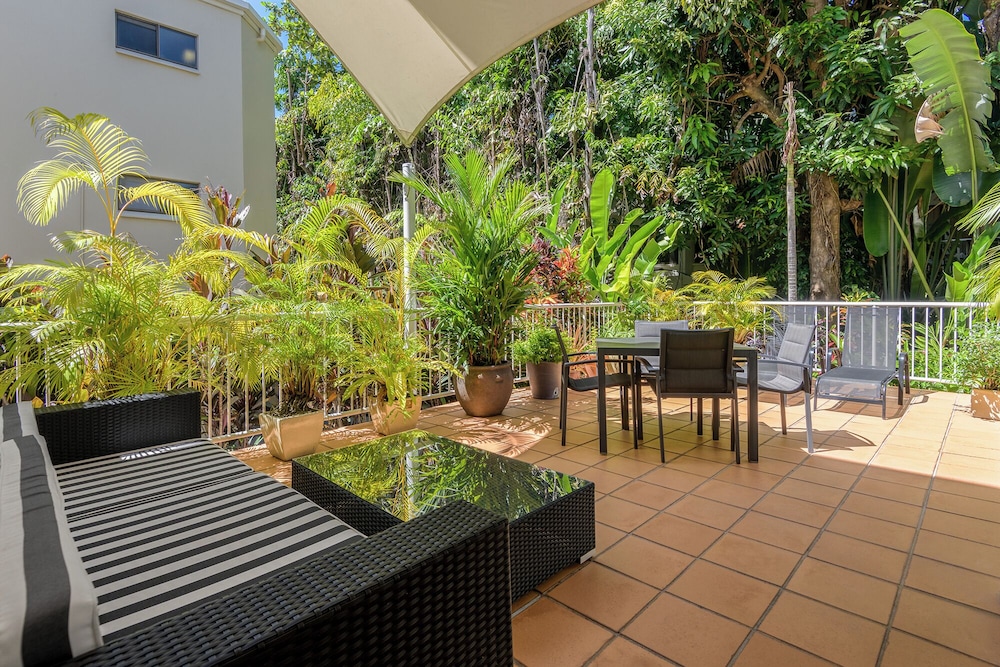 Port Douglas Apartments 53/67