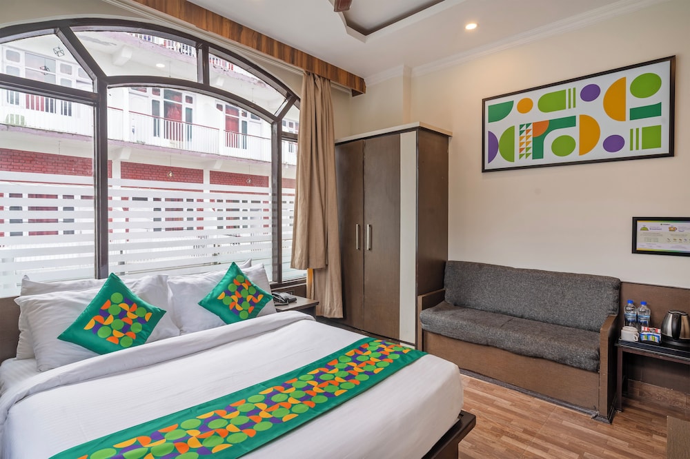 Hotel Holiday Hill 40/57