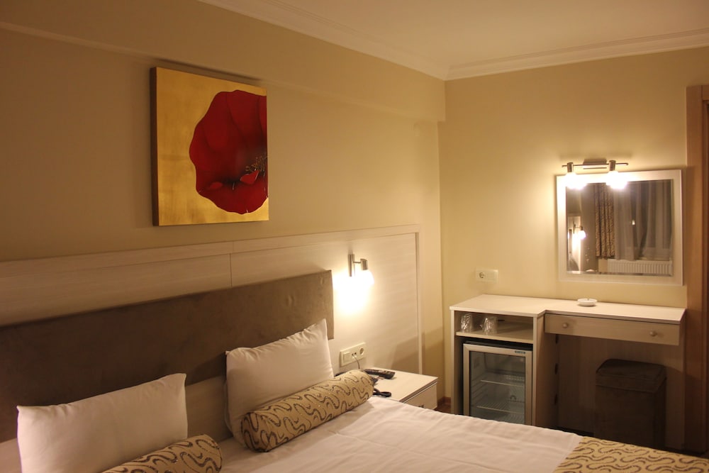 Grand Zeybek Hotel 14/50