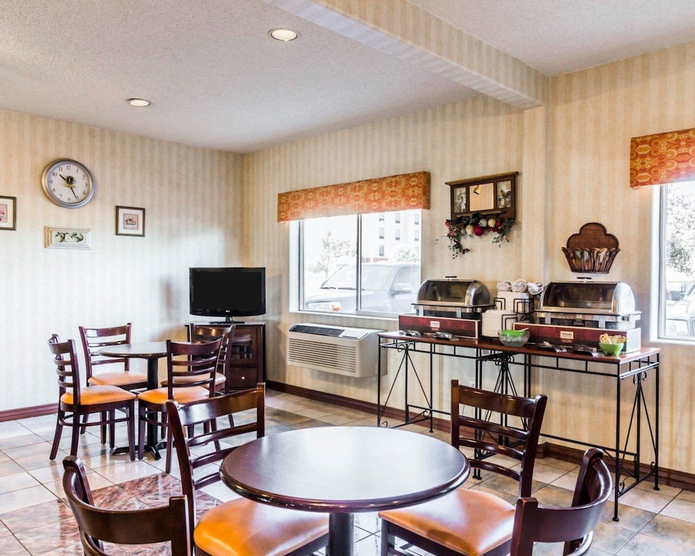 Quality Inn Denver Northeast Brighton 20/29