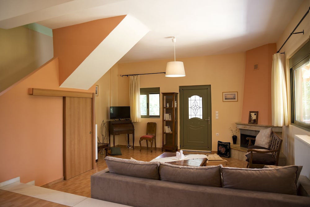 Agrotospita Country Houses 28/50