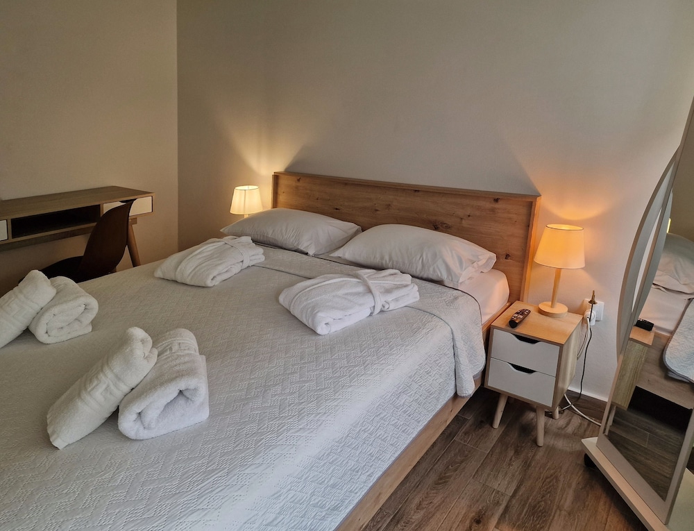 Agora Residence 8/50