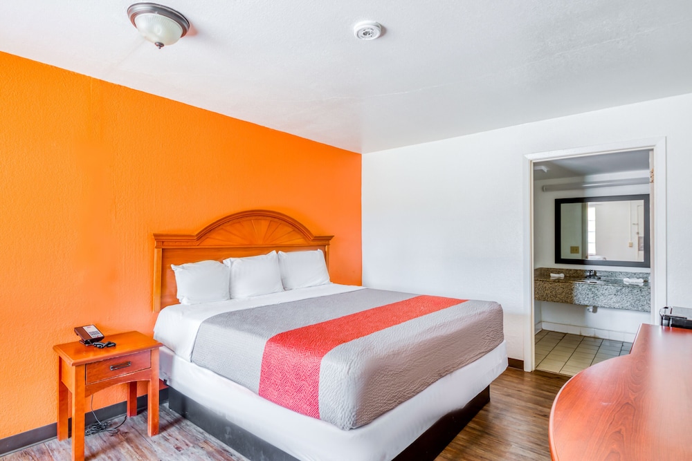 OYO Hotel Baton Rouge East I-12 Louisiana 15/52