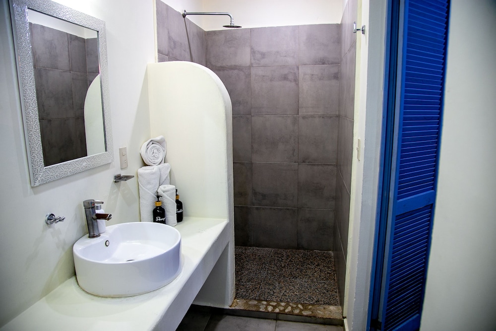 Villa Balu Hotel Boutique 38/50