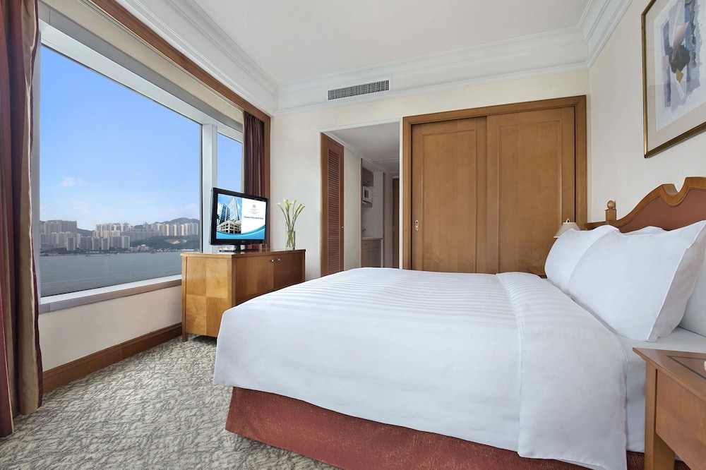 Harbour Plaza North Point 8/66