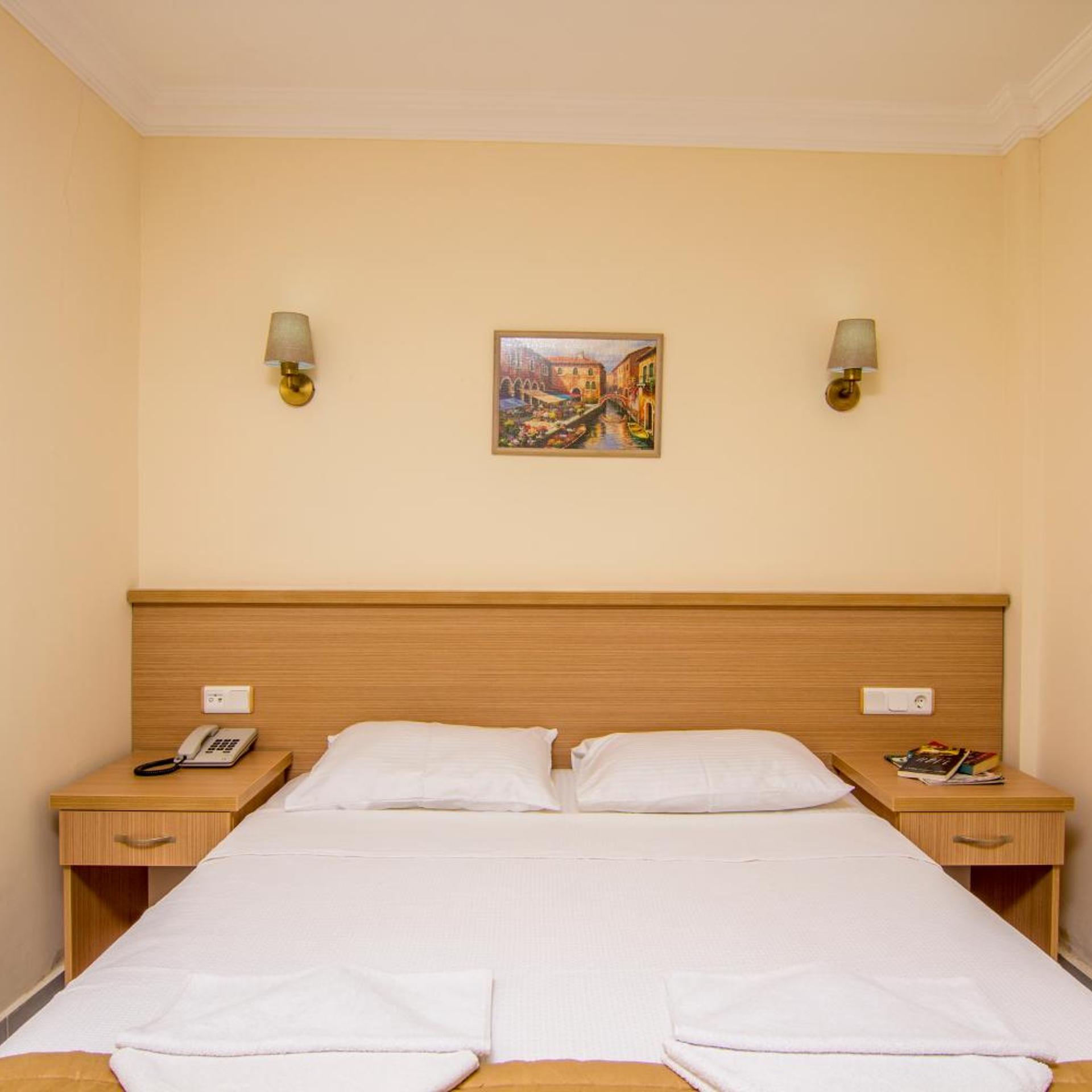 TWIN/DOUBLE ROOM - STANDARD