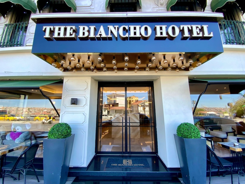 The Biancho Hotel Pera 4/73