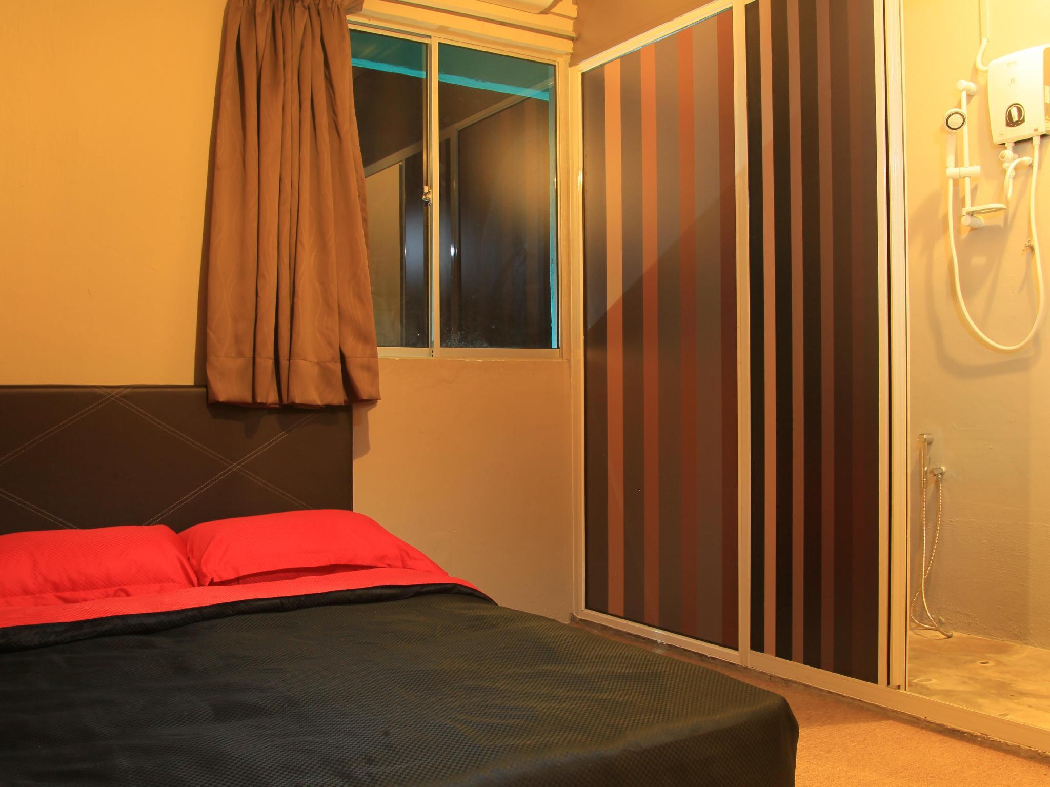 The Room At Zishi 5/37