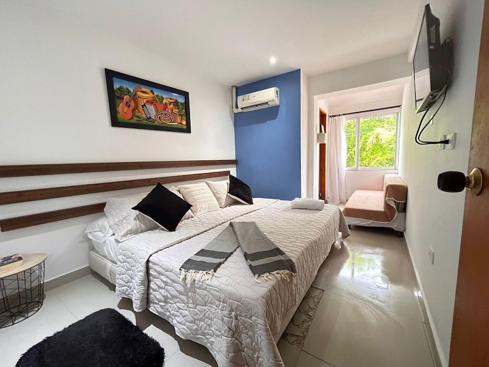 COMFORT, DOUBLE BED, CITY VIEW