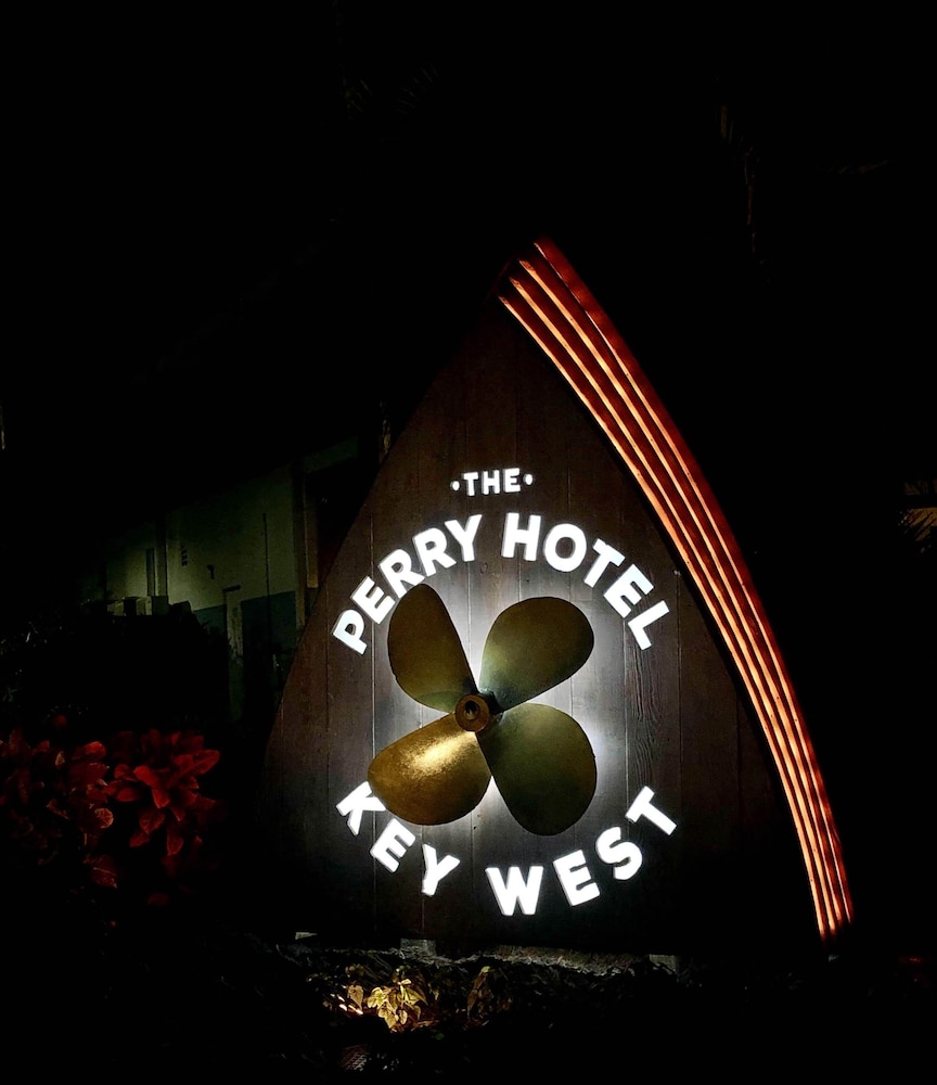 The Perry Hotel Key West 8/77