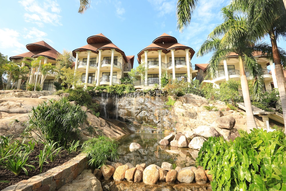 Malaika Beach Resort 37/50