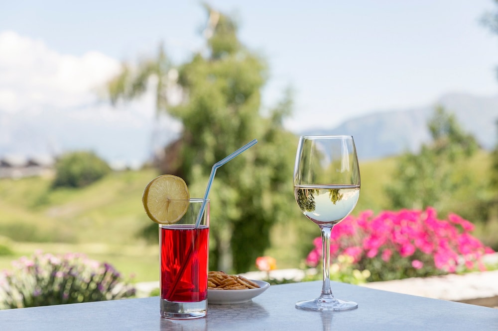 Chalet-Hotel Le Beausoleil, The Originals Relais (Hotels-Chalets de Tradition) 15/35