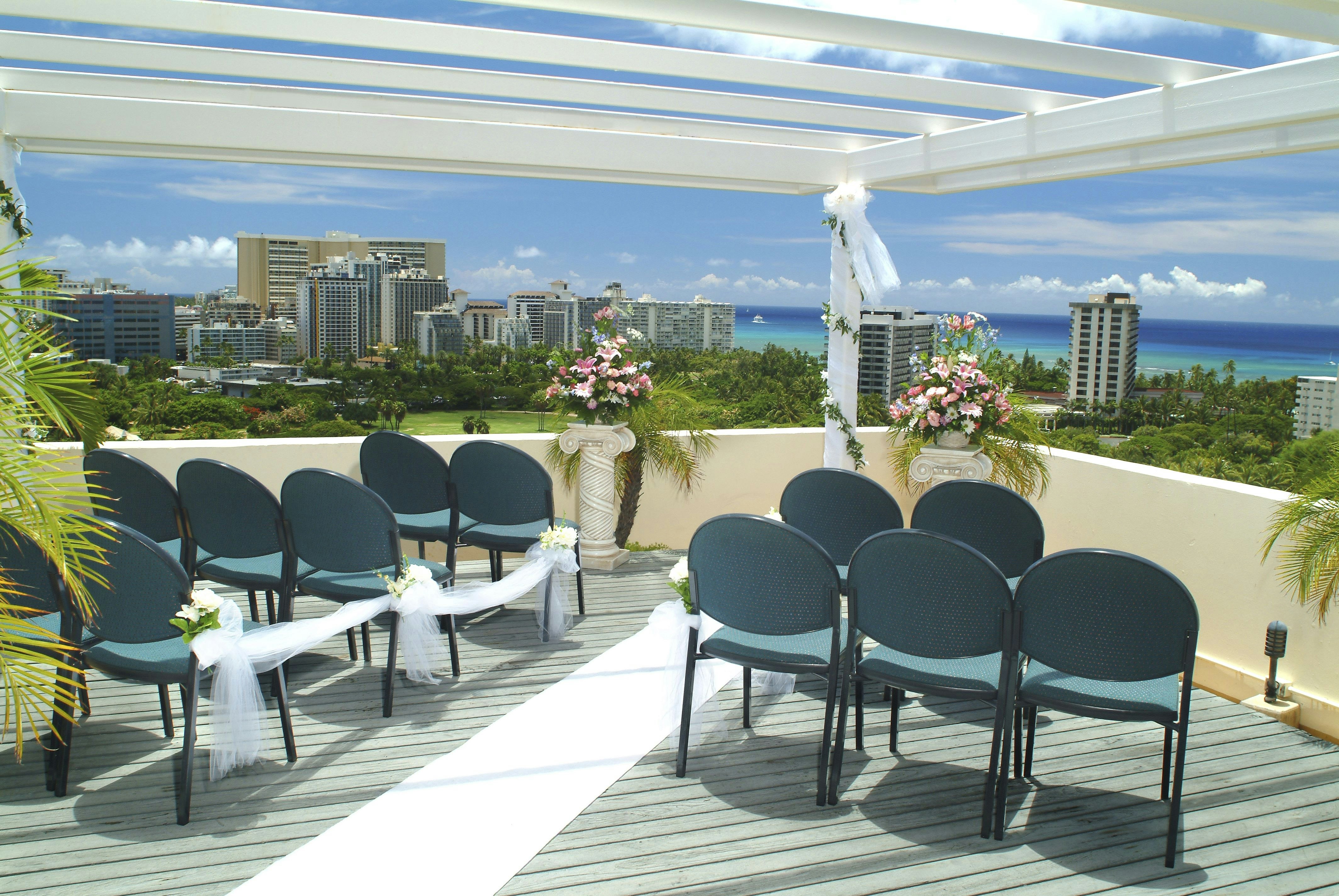 Doubletree By Hilton Alana Waikiki Beach Hotel 73/73
