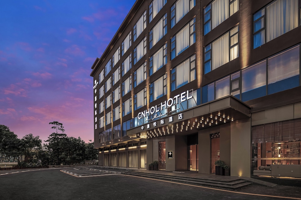 CNHOL RADIENT HOTEL (Shenzhen International Convention and Exhibition Center Branch) 4/42