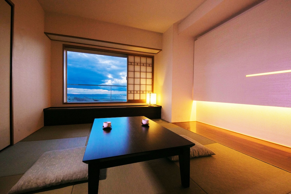 Seaside Hotel Maiko Villa Kobe 53/74