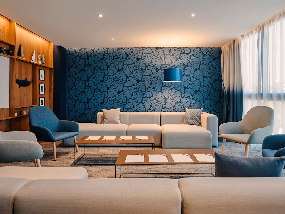 Hotel Mercure Toulon La Seyne-Sur-Mer 55/76