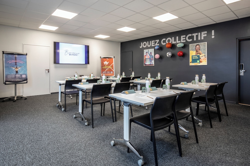 Ibis Styles Colombes Paris Ouest 71/82