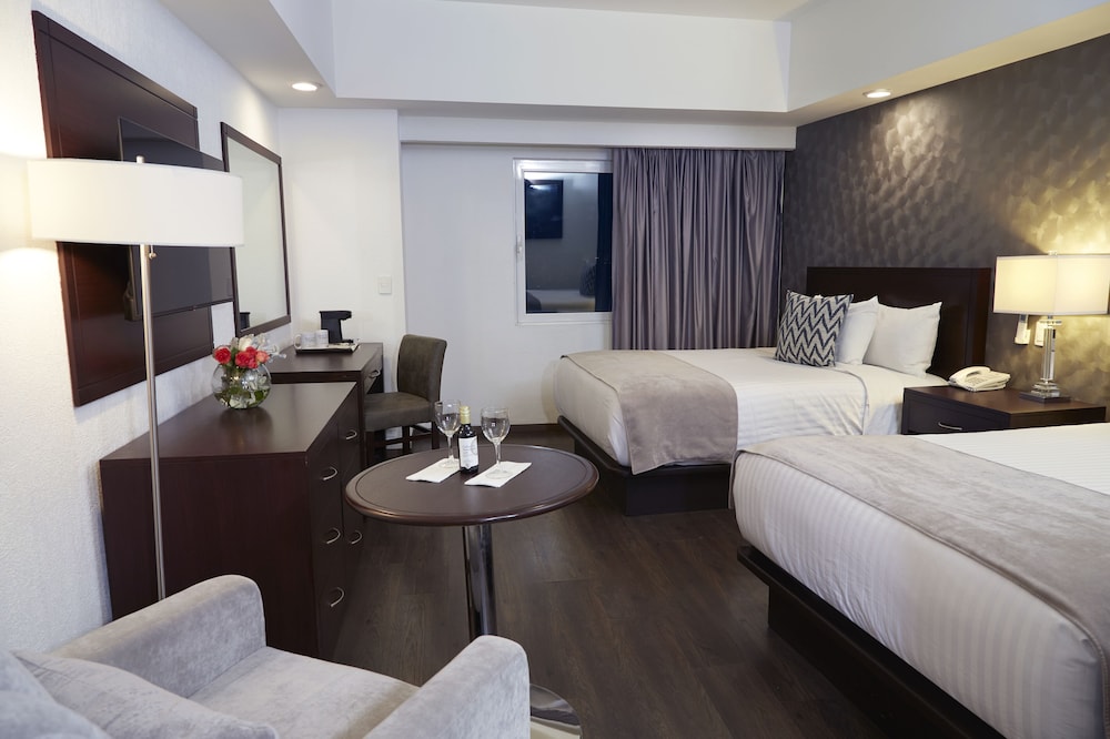 Hotel Ejecutivo Express 7/77