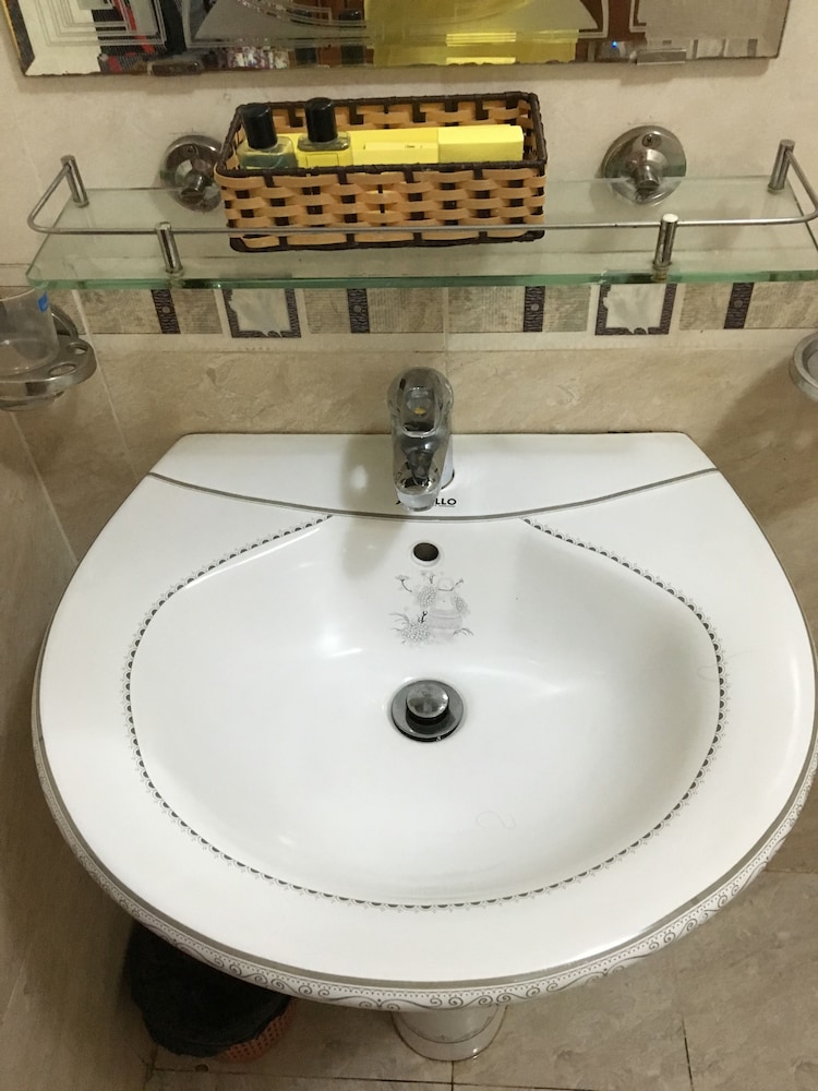 Huong Mai 2 Hotel 16/32