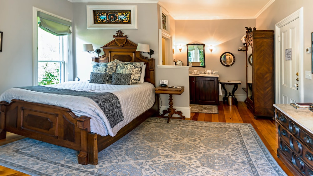Mccall House Bed And Breakfast 18/50