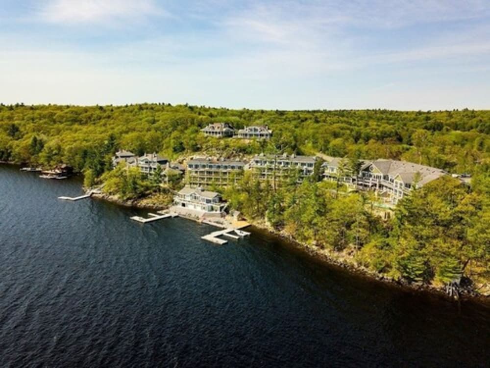 Touchstone Resort 7/57