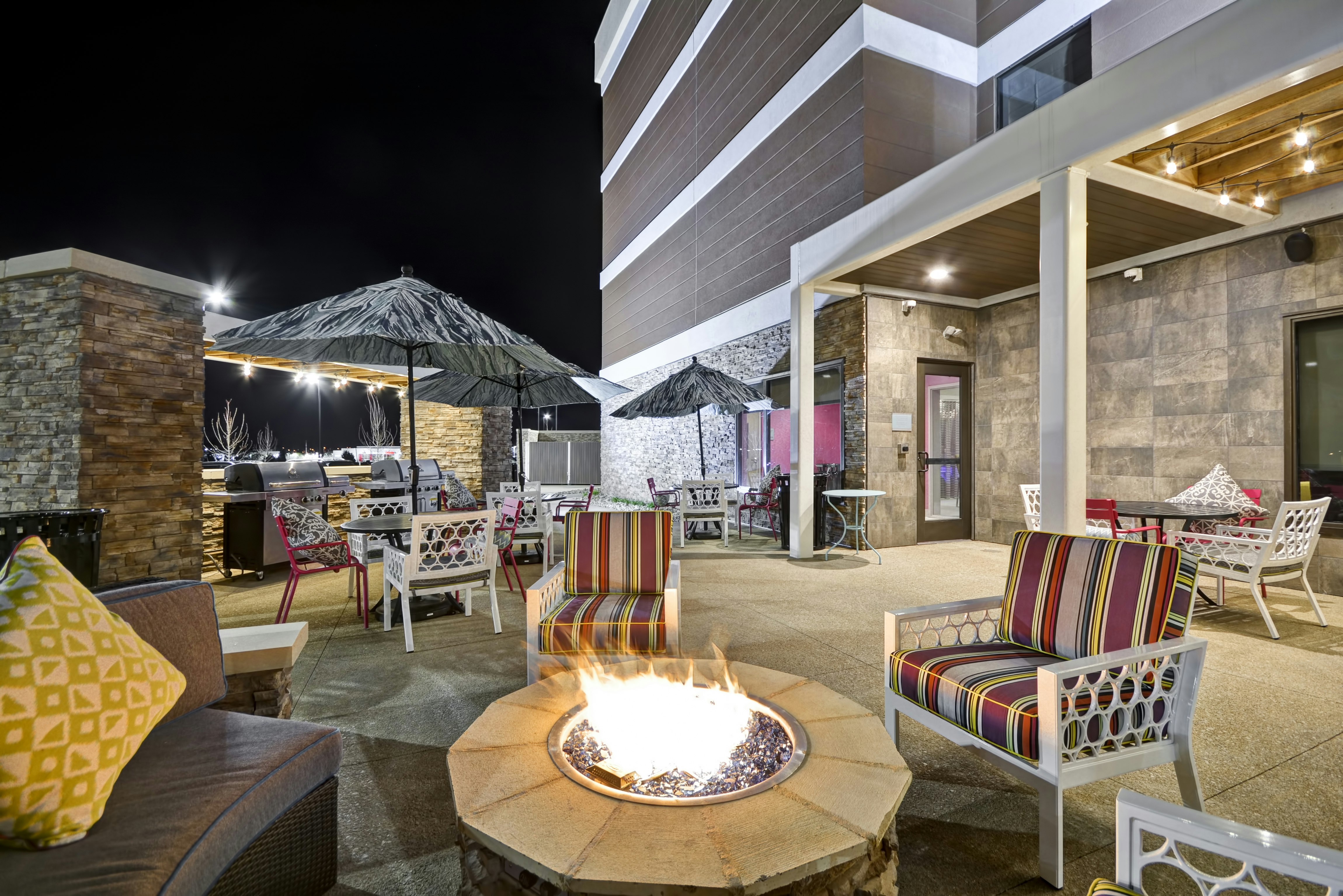 Home2 Suites By Hilton Kansas City Airport 11/20
