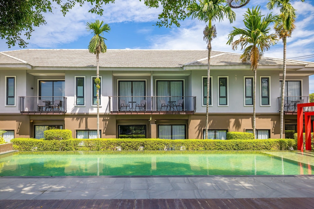 The Lake Chalong Resort 5/65