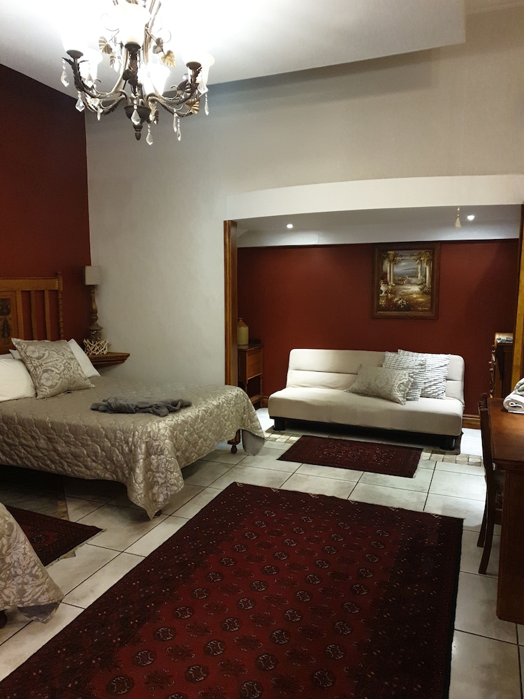 Belurana Collection River Manor 32/50