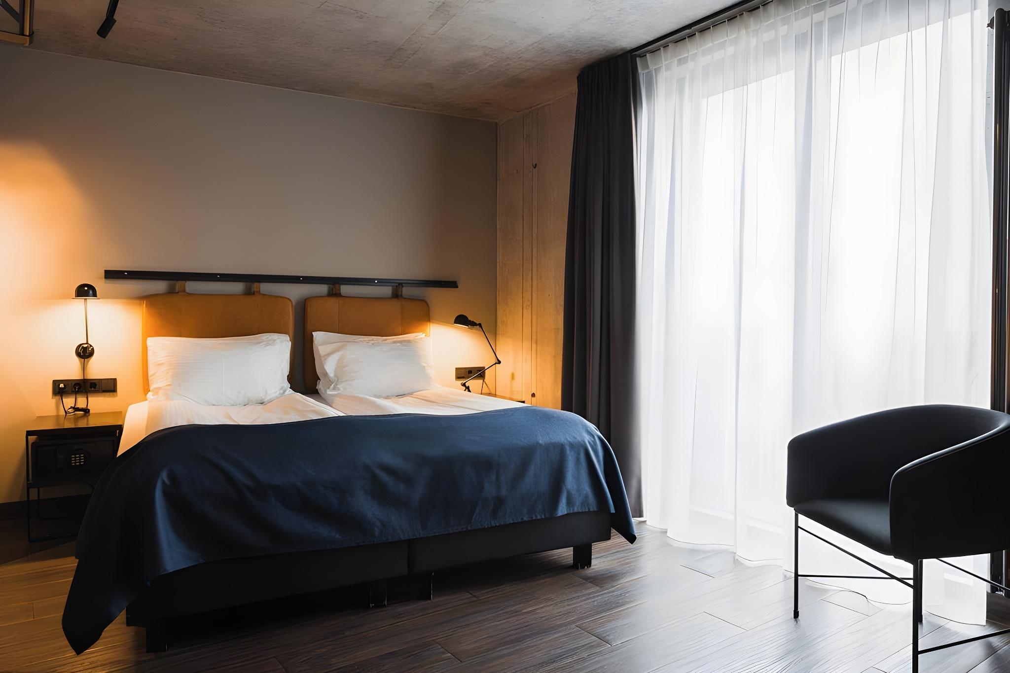 Urban, Superior, King Bed, Sauna